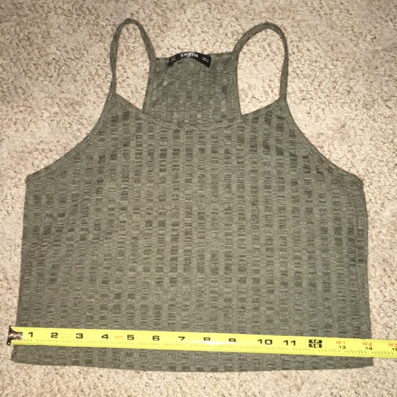 Shein halter crop top🌿 - Picture 3 of 5